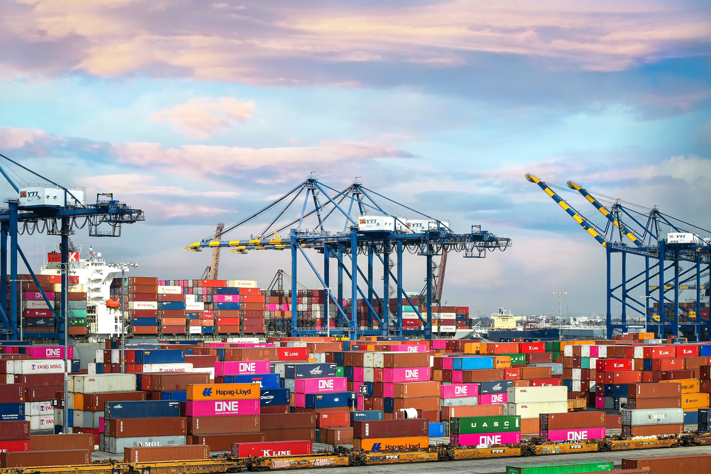Logistics story image